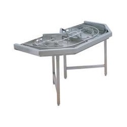 TABLE D'ANGLE